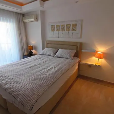 Sultan דירה *